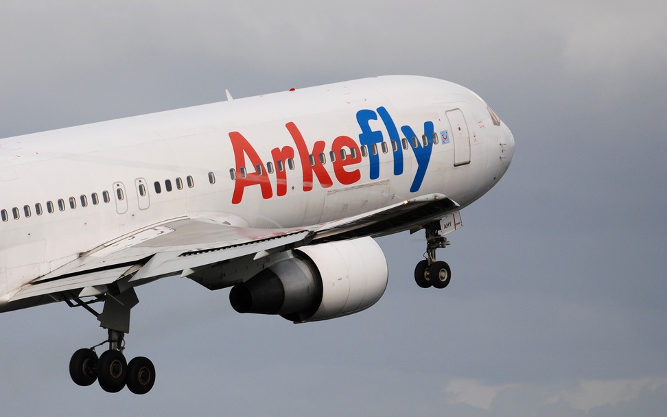 ArkeFly Boeing 767-383/ER